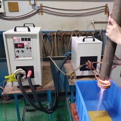 سخان حث عالي التردد عمودي معتمد بشهادة CE مع Infineon IGBT للتسخين والتبريد الفعال