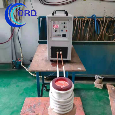 سعر جيد معدات صهر الحث بتردد متوسط في الفرن مع 5 كجم لصهر الذهب والفضة والنحاس الأصفر والنحاس والبرونز والفولاذ والحديد الزهر وما إلى ذلك (HF-25KW) الانترنت