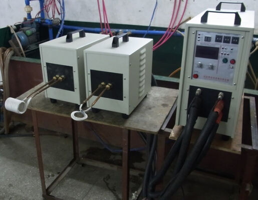 سعر جيد HF-25KW آلة تسخين التشغيل عالية التردد مع دورة العمل 100٪ 30-80kHz التردد وشهادة CE الانترنت