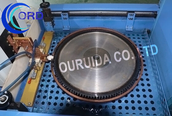 سعر جيد آلة تصنيع صينية مبيعات مباشرة آلة تبريد أفقية لتصلب التروس المختلفة بنظام CNC. الانترنت