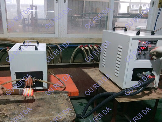 سعر جيد جهاز تسخين بالحث فوق الصوتي فائق الصوت من IGBT، تطبيق الشركة المصنعة في تصلب قطع غيار السيارات المختلفة (SF-60KW) الانترنت